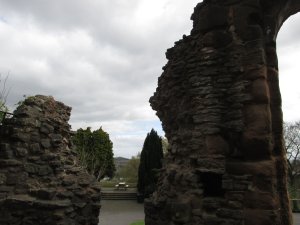 A peek through the ruins