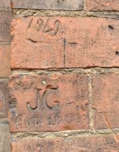 Prisoner's graffiti on the walls