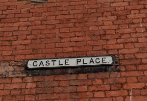 Named to commemorate a long-gone castle