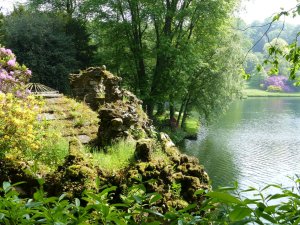The mossy roof of the grotto
