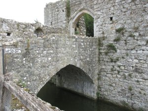 The bridge linking the barbican and gatehouse