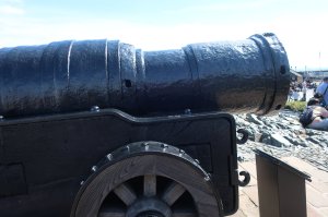 Mons Meg- the biggest canon to be fired in Britain
