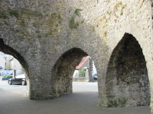 Five Arches Gate in the town walls