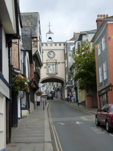Totnes- view of Eastgate on High Street
