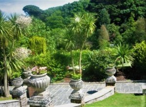 Lovely gardens to stroll in
