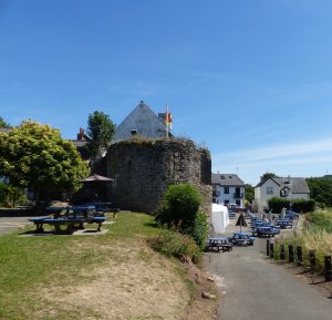 The tower is incorporated into a pub