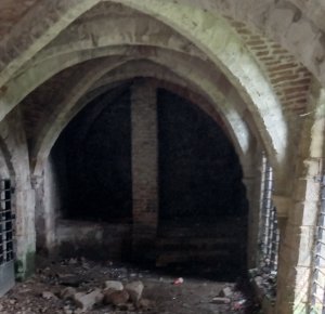 Undercroft storage area