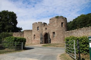 Victorian replica gatehouse