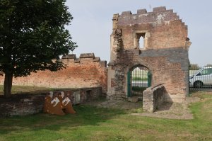 The inner side of the gatehouse
