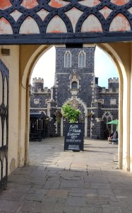 Entrance to the inner courtyard