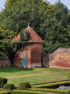 Summer house in the walled garden