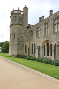 Exterior 2