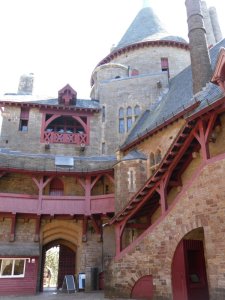 Walkway & turrets